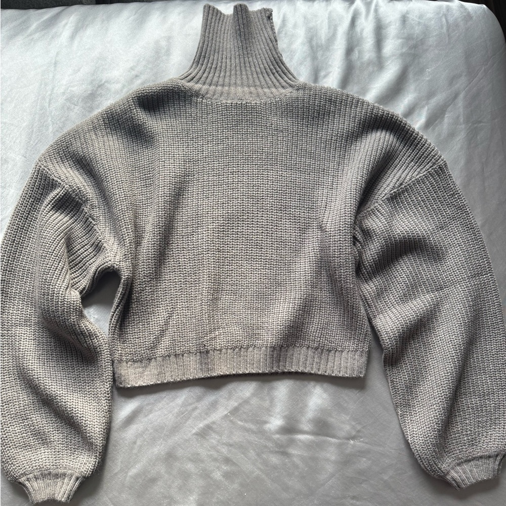 Zaful Gray Cowl Neck Cropped Sweater Cozy Knitwear